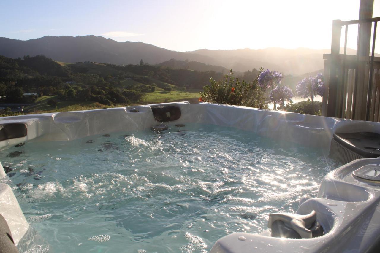 Coromandel Seaview Motel Style B&B Esterno foto