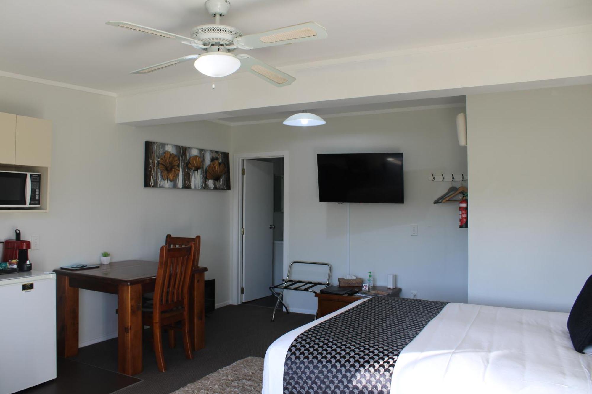 Coromandel Seaview Motel Style B&B Esterno foto