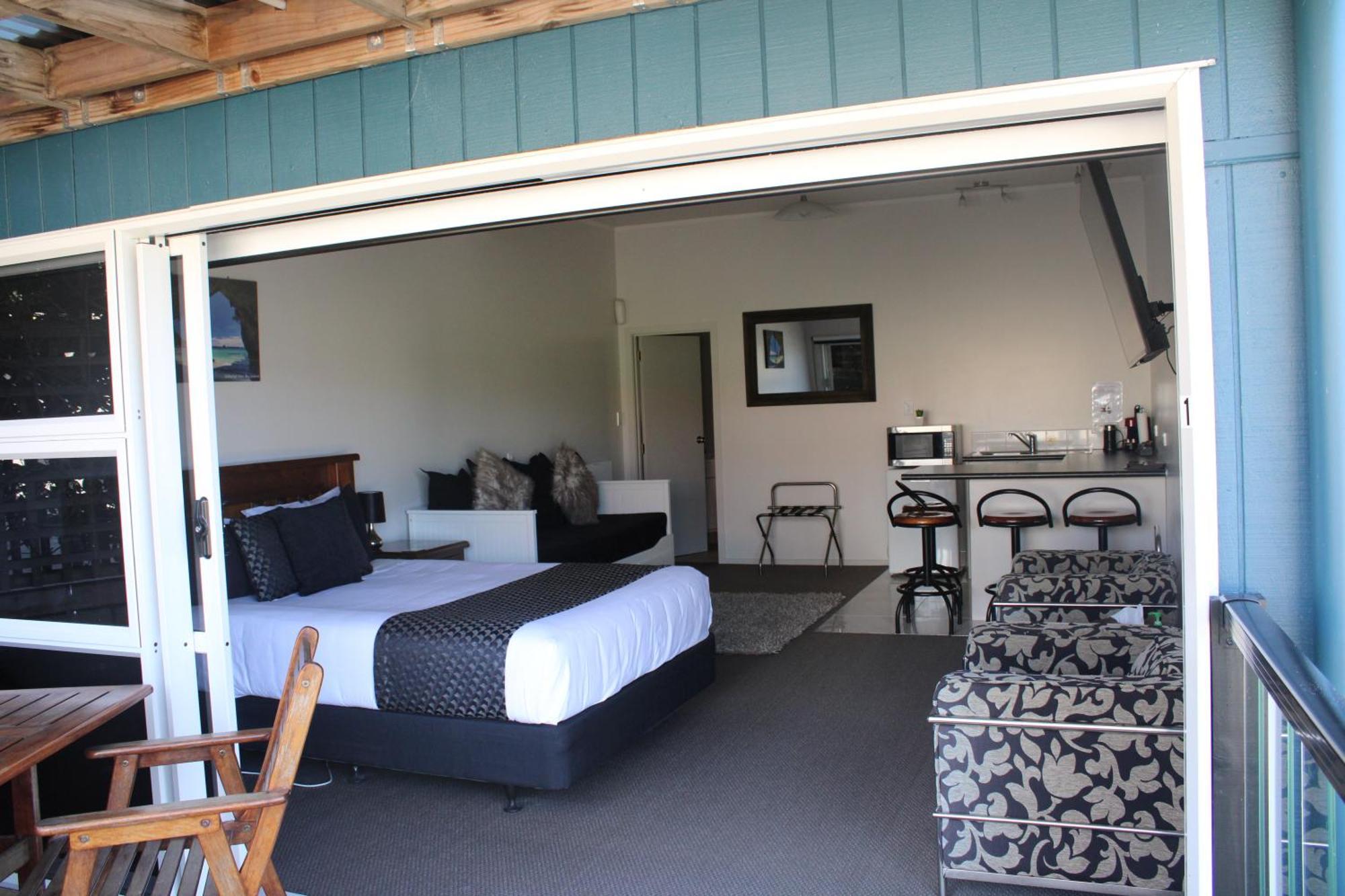 Coromandel Seaview Motel Style B&B Esterno foto