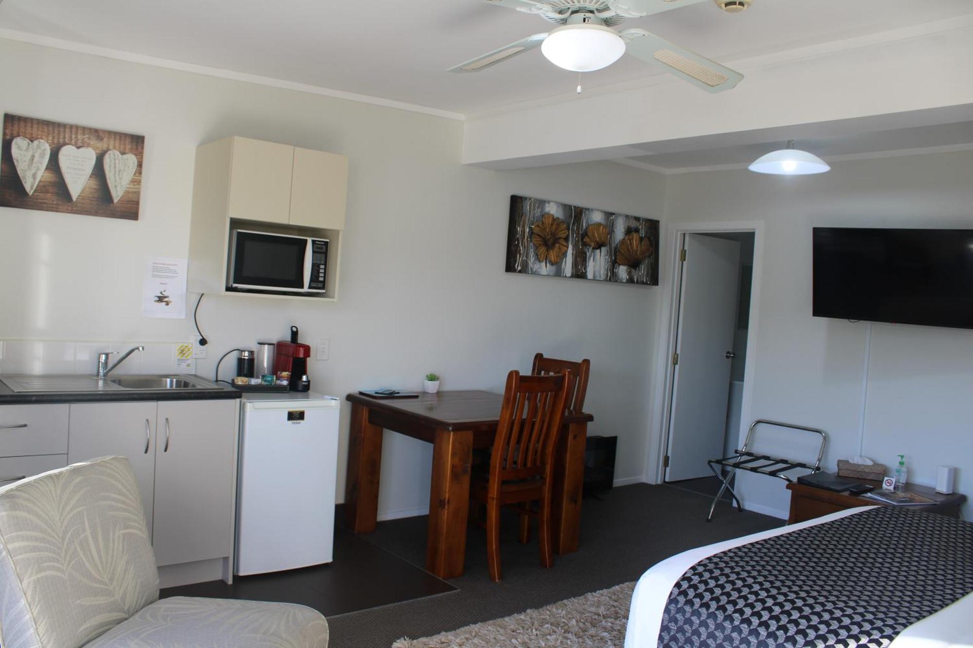Coromandel Seaview Motel Style B&B Esterno foto
